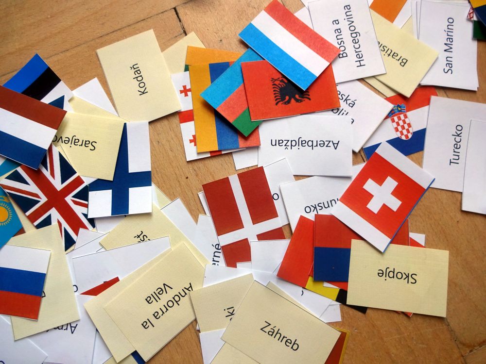 Štáty Európy, ich hlavné mestá a vlajky. Domino a kartičky, ktoré potrápia aj najšikovnejších